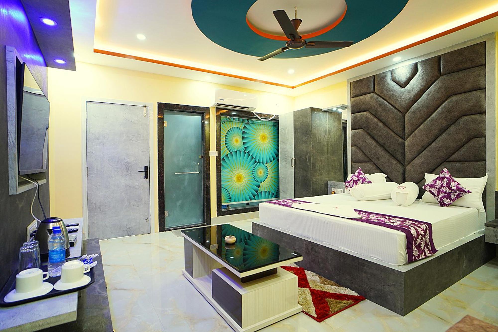 Goa Beach Resort On Beach มันดราโมนี ภายนอก รูปภาพ