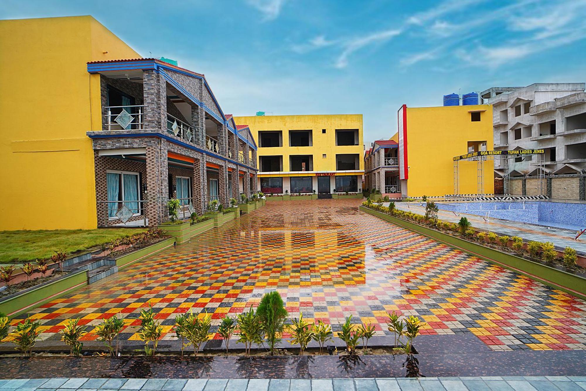 Goa Beach Resort On Beach มันดราโมนี ภายนอก รูปภาพ