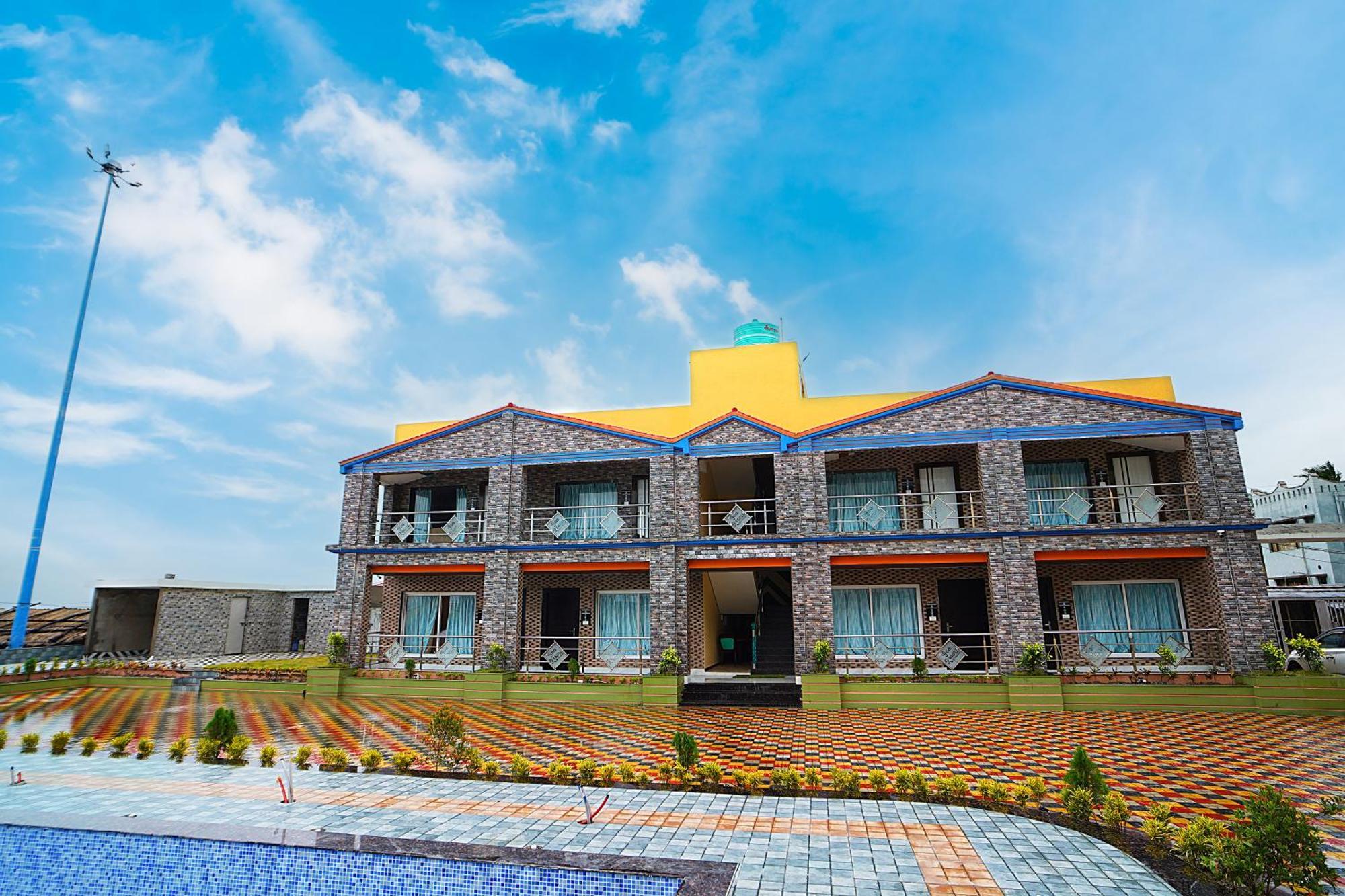 Goa Beach Resort On Beach มันดราโมนี ภายนอก รูปภาพ