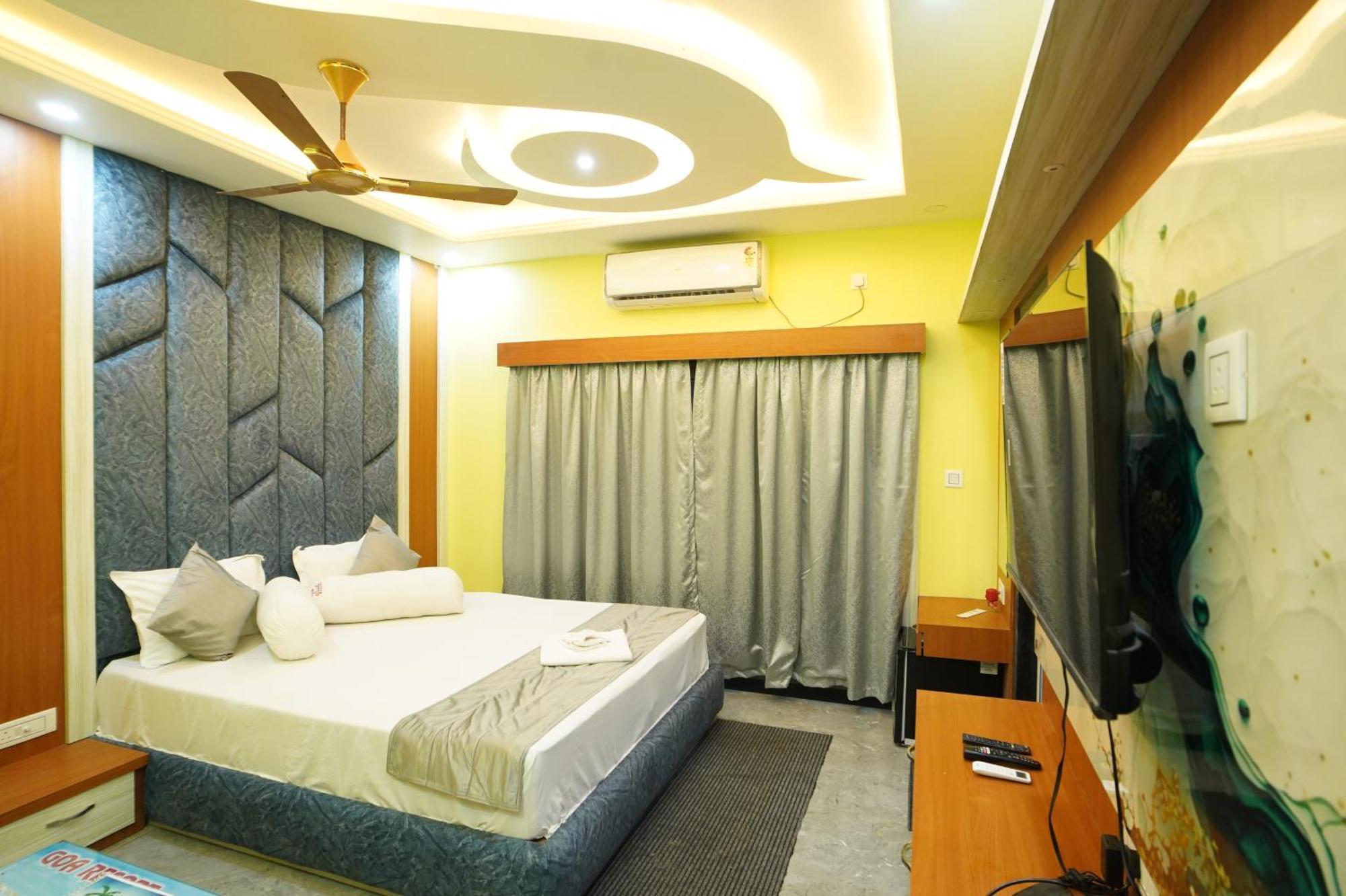 Goa Beach Resort On Beach มันดราโมนี ภายนอก รูปภาพ
